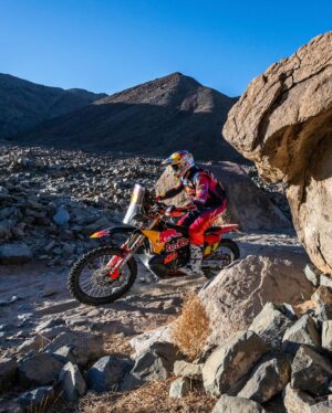 Toby Price Instagram - Stage 11 🏁 5th
Overall ⏱️ 6th
Stones are definitely a challenge to get through, but didn’t make any major navigational mistakes today, there were just a couple of little sections where I had to make a small adjustment. That’s one more stage ticked off and it brings us closer to the finish, I’m looking forward to tomorrow and just crossing that finish line safely.
#Dakar2024