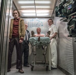 Todd Phillips Instagram - Been awhile. Hope everyone is staying healthy and safe. Some more BTS pics, seems so long ago now— on set with the best cast and crew ever. #joker 📸 @nikotavernise