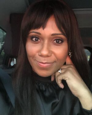Toks Olagundoye Instagram - The premiere for the new series, Fatal Attraction, on Paramount. Tune in on April 30th to watch me as Conchita Lewis. Hope you’re having a beautiful week ♥️
•
#FatalAttraction #NewSeries #Coming Soon #StayTuned