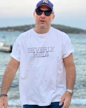 Tolga Tekin Instagram - Kırıldım sana be..🏖️Kırk yılın başında geliyoruz,bi gireydik be… 😎🦋 #repohalleri