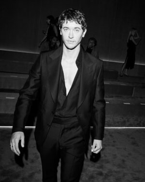 Tom Blyth Instagram - Thank you @tomford and the wonderful Peter Hawkings. #SS24