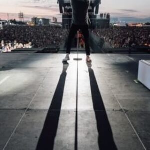 Tom Chaplin Instagram - More glorious days in Spain at @iconicasantaluciafest @starlitefestival @madcoolfestival - crowds as far as the eye can see, balmy evenings, bundles of joy shared between fans and band. Tc x

📸 @jonstonevideo
