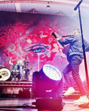 Tom Chaplin Instagram - Wow, what an amazing few weeks I’ve had…

Thanks to everyone who came to see the show - you gave your all and each one of you is truly appreciated!

Thanks to my brilliant crew for your cheerfulness and professionalism! Thanks to my amazing musicians. Thanks to @ediebens for being a fabulous support and setting the tone so beautifully each night. Good luck and here’s to a bright future.

Sharing the stage with you is a privilege and pleasure that I’ll sorely miss. I hope we can do it again soon.

Until the next time, love Tom xxx

📸: @iheartcameras, @plobCG, @M_imnk #ThisMyMidpoint