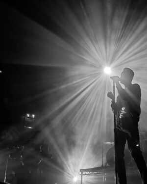 Tom Chaplin Instagram - Wow, what an amazing few weeks I’ve had…

Thanks to everyone who came to see the show - you gave your all and each one of you is truly appreciated!

Thanks to my brilliant crew for your cheerfulness and professionalism! Thanks to my amazing musicians. Thanks to @ediebens for being a fabulous support and setting the tone so beautifully each night. Good luck and here’s to a bright future.

Sharing the stage with you is a privilege and pleasure that I’ll sorely miss. I hope we can do it again soon.

Until the next time, love Tom xxx

📸: @iheartcameras, @plobCG, @M_imnk #ThisMyMidpoint