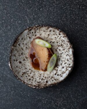 Tom Kerridge Instagram - I’ve been meaning to get to @ynyshirrestaurant in Wales. An immersive culinary experience that is guaranteed to blow your mind, a true theatre of food 🤯

Image 1: @olivabphoto

#michelinstar #immersiveexperience #immersivedining
