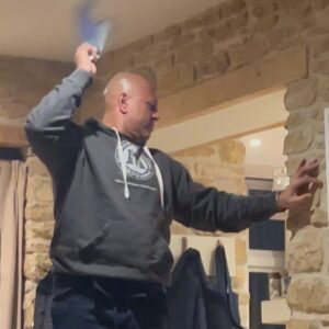 Tom Kerridge Instagram - Had the best couple of days at @daylesfordfarm hanging out in a tiny chair , wonderful friends @bethcullenkerridge , @thedaajb , @lucybosi1 and with these two jokers @satbains1 and @claudebosi1….. dropping stuff on the floor, setting the smoke alarm off when making toast, seeing our books, jumping in ice baths and riveting conversation….. 😂😂

What an amazing place!! Great shop, spa, gym, accommodation all based on food, drink and our great farming community!