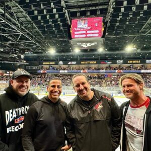 Tom Laughlin Instagram - Great friends great food great sports great weekend 

@thetommydreamer @heelziggler @coryadamsbrah @azcardinals @arizonacoyotes @suns @kabukisushi @wetzelspretzels