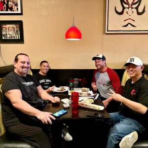 Tom Laughlin Instagram - Great friends great food great sports great weekend 

@thetommydreamer @heelziggler @coryadamsbrah @azcardinals @arizonacoyotes @suns @kabukisushi @wetzelspretzels