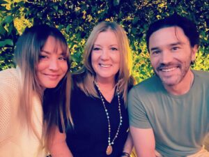 Tom Pelphrey Instagram - Family, friends, dogs, babies, restaurants, football, a wedding and a SUPER Blue Moon. 🙏♥️🙏 @kaleycuoco
