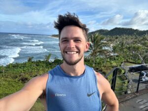 Tom Prior Instagram - This day, we choose Joy 🤩 

#loveisineverythingisee #joyforjoy #oneheart #siargao #Philippines #dontforgettolaugh #smile