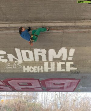 Tom Randall Instagram - Never thought I’d find quite so many good things on a very random Germany trip 😅. Feels like I’ve been here a month! 

Project Enorm (thanks @gantzerseb for piquing my interest… I owe you one) was an absolute beast. We managed to free all of it in a single day (rough guess of maybe 15 pitches of up to 7c /5.13a?) but the true perfect style challenge remains of 5 x 30m monster pitches pillar-to-pillar with what I reckon is 8b  as the middle pitch. Hardest urban crack in the world for sure, right now. Some of the most consistent, bad size climbing I’ve ever had the misery of experiencing 🤣

Berlin was just mental. @silveira.bells & @viktorsloth you know the deal. I’m in. 

Also cheers to @tintaalpina for the cool artwork tee & @skalo.climbing for the cool charitable work. Appreciated 🙏🙏😊

Best walls in Berlin… can deffo recommend… @bouldergarten & @boulderklub_kreuzberg - flipping amazing setting.

Photo credit: @pino.1789 📸