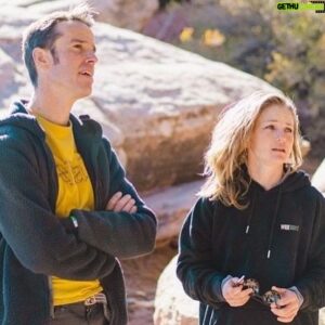 Tom Randall Instagram - USA Crack Camps! 🇺🇸 I’ve had the pleasure (and sometimes pain 😅) of climbing pretty much every size and type of crack with @tradprincess in the last few years and also watched her share a lot of knowledge with people at the crags (including me! 🙏) so that they get to tap into her experience… It’s now that time of year when you can go and do this a bit more officially via her Crack Camps this May and June. I fully recommend that she knows her shizzle!! Also she’s got @onechicktravels @lor_sabourin and @gorisb (and others) on hand to pump up the learning an extra notch and they’re also frickin’ good fun to hang out with in general. If you want to really get stuck into this style it’s a good place to start as TRs are set up, there’s demos on all the sizes, coaches on hand all day and you can do some leading if you feel up to it! 💪💪

There’s plenty of info on Mary’s Insta, but also I’ve put a link in my stories should anyone need it 😊

Photo credits: @spencermckaay & @tradprincess