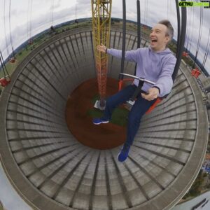 Tom Scott Instagram - One thing I didn’t mention in today’s video: the echoes inside the cooling tower. I’m glad I chose the 360° camera.