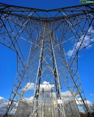 Tom Scott Instagram - One end of the 400kV Thames crossing.