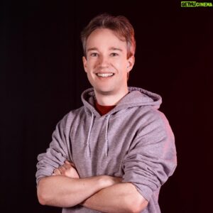 Actor Tom Scott HD Instagram Photos and Wallpapers July 2019