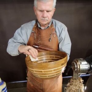 Tom Silva Instagram - People ask me about my leather apron all the time. It's the Woodturner's Edition from my buddy Michael at @calaveratool and it's 🔥

They're having a HUGE SPRING SALE THIS WEEKEND. Don't miss out on the chance to pick one up!

#woodturning #woodturner #latheturning #lathe #shopsmallbusiness #leather #leatherapron #leatherwork #craftmanship #maker