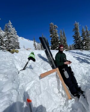 Tom Wallisch Instagram - Backcountry 🥨’s ! “Rail Tail” A backcountry adventure is live now! Who wants to try a backcountry rail? Link in BIO to watch!