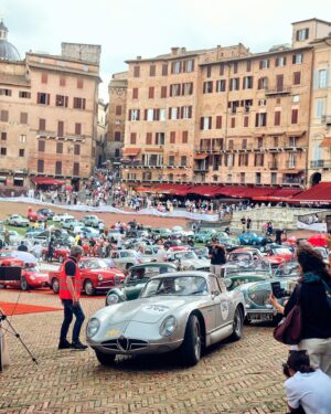 Tom Wlaschiha Instagram - We did it ! #millemiglia2023 
2200km in 5 days across Italy in 
a 1954 Alfa Romeo Sportiva 2000.

Grazie !! @alfaromeoitaliaofficial @alfa_romeo_de @ninacarmaria 
for this crazy unforgettable ride 💚🤍❤️