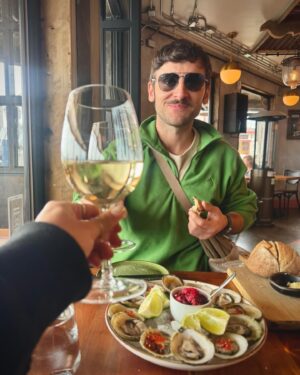 Tomás González Instagram - Fin de una semana regenerativa en el sur de Chile 🤩