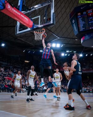Tomáš Satoranský Instagram - Buena semana👌🏻 3️⃣de3️⃣ #klukzflóry @fcbbasket