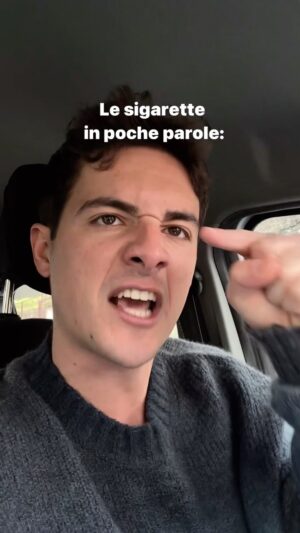 Tommaso Cassissa Instagram - Tratto da una storia vera, ecco come ho evitato la mia prima sigaretta e iniziato a non fumare ☕️🤪

#inpocheparole