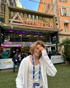 Tommaso Stanzani Instagram - @vivarai2off Viva @sanremorai 
Siete riuscita a rimanere svegli?! 😅 

Grazie infinite ♾️ 
@rosario_fiorello 
@lucatommassinidreamer