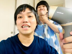 Tommy Instagram - 最近発売されたばかりのアイスダンディを使ってみました！
メンズ用でめちゃめちゃ使いやすかったしムダ毛ケアと美肌ケアがで同時にできるみたいです。僕はあんまり痛み感じなかった！逆に心配だったけど肌質良くなった気もするしオススメです！
チェックしてみてね！　
#PR #アイスダンディ #icedandy  @_icedandy