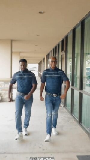 Tommy Davidson Instagram - When The Corporate And Regional Manager Show Up🤣💀

🗣Hold Tight Here They Come🤣

Video Directed/Edited by @callmechoko

@callmechoko x @therealtommycat

#Comedy #Callmechoko #tommydavidson#positivevibes #inlivingcolor