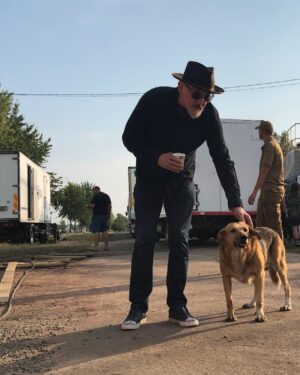 Tommy Flanagan Instagram - This beautiful girl turned up for breakfast, last day of filming #RisingHawk Kiev. She was so timid and afraid, gave me some love and went on her way? #Rescuedogs need your love #Animalcrueltyisunacceptable!