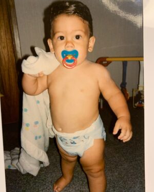 Tommy Martinez Instagram - My mom told me I was the hardest one to give birth to. God dammit look at them thighs🦛