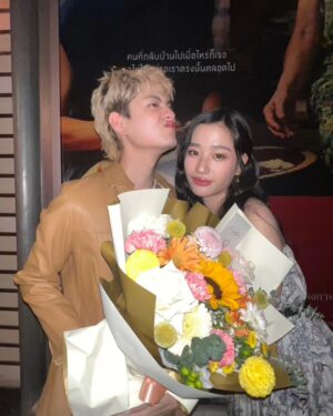 Tonhon Tantivejakul Instagram - รวมมิตร ฮิตหลานม่า 🥰💕

รีวิว ไม่มีไรมาก น้องผมสวยเก่ง เพื่อนผมหล่อเก่ง จบ.