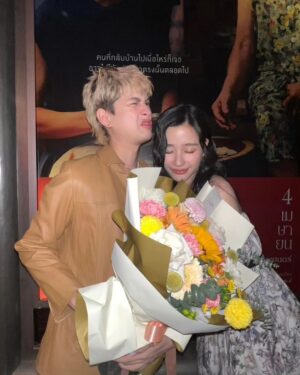 Tonhon Tantivejakul Instagram - รวมมิตร ฮิตหลานม่า 🥰💕

รีวิว ไม่มีไรมาก น้องผมสวยเก่ง เพื่อนผมหล่อเก่ง จบ.