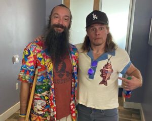Tony Cavalero Instagram - Awesome food, Dodgers baseball, and a squad of veterans from the Soldier Care Project—the recipe for an unforgettable weekend! Epic times with our real-life heroes! 🍔⚾️🇺🇸