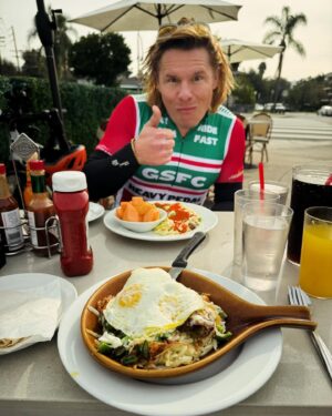 Tony Cavalero Instagram - Had a wild bike sesh with Atiba today 🚴‍♂️ The uphills had us questioning our life decisions! Then we had the most epic lunch ever. Also, may or may not have done some not so legal things near the Hollywood sign 🪧🏴‍☠️