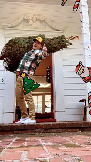 Tony Cavalero Instagram - Don't worry🌲I got it 👍