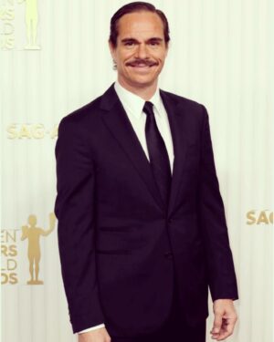 Tony Dalton Instagram - So great to see all my cast members one last time. #sagawards #bettercallsaul