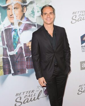 Tony Dalton Instagram - Premier Better Call Saul. 2.23 @boss