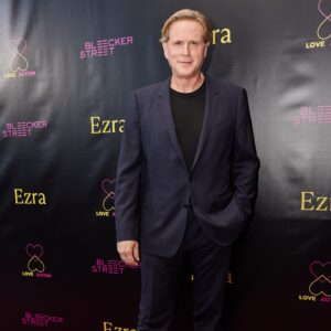Tony Goldwyn Instagram - @loveandautism 🤝 LA Premiere of EZRA ✨ Stars @bobby_cannavale and @williamfitzgeraldactor were in attendance with director @tonygoldwyn and screenwriter @tony_spiridakis! Shoutout to our incredible guests including @kerrywashington, @hatsbyabbey, @david_loveonthespectrum, Cary Elwes, and more! EZRA is opening in theaters May 31! #EzraMovie