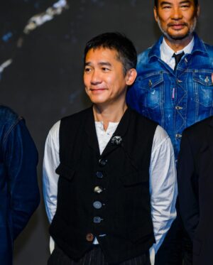 Tony Leung Chiu-wai Instagram - 期待《金手指》
#2023英皇電影巡禮