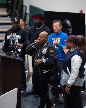 Too $hort Instagram - Dec 10th is officially 2Short Day. Love U Oakland….. and special thanks to  @libbySchaaf @icecube @realsway @fabbydavisjr1  @vitalversatility