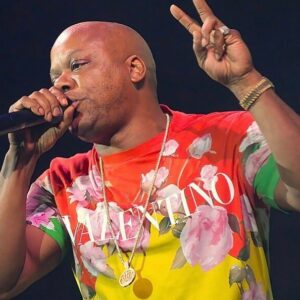 Too $hort Instagram - Too $hort Baby on the microphone. What’s my favorite word ???