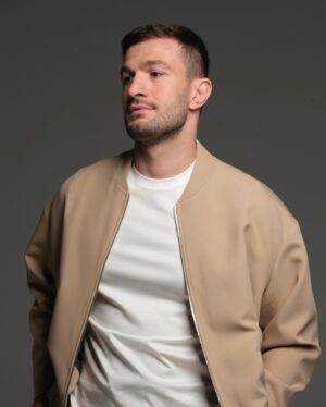 Tornike Kvitatiani Instagram - В мой день рождения, я хочу пожелать всем вам счастья, безграничной любви, здоровья и успехов в любом деле!
Идем вперед! 
Я не подведу!
Спасибо, что со мной🤝❤️
#happybirthday