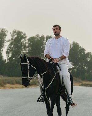 Tornike Kvitatiani Instagram - 🐎🖤