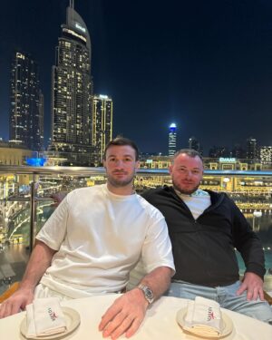 Tornike Kvitatiani Instagram - Dubai time 🤍