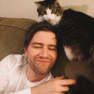Torrance Coombs Instagram - He wants Cheetos.