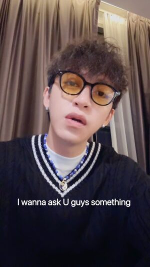 Tosh Zhang Instagram - 我是不是有矮的脸? 🥴🥴