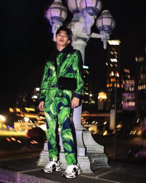 Tosh Zhang Instagram - Out & about in @DolceGabbana 🌃

#DGPS24 #DolceGabbana