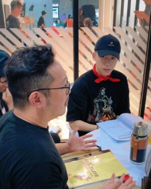 Tosh Zhang Instagram - Happy to share I'm filming a new movie entitled 《我是KELEFE》 in Malaysia! This is my first time being apart of a Malaysian film production and we just had our lensing ceremony & first day of filming today 🎬💯

Looking forward to creating silver screen magic with my fellow cast & crew for y'all to enjoy in cinemas ✨ LETS GOOOOO 🚀