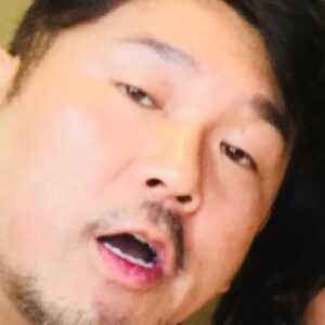 Toshifumi Fujimoto Instagram - 寿司食って
幸せなとしふみ。