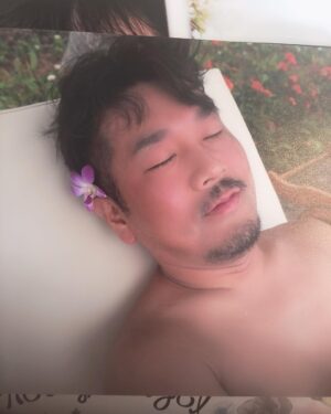 Toshifumi Fujimoto Instagram - アルバムせいりちゅう😂✋😚
#インスタ萎え 
@fujimooongram